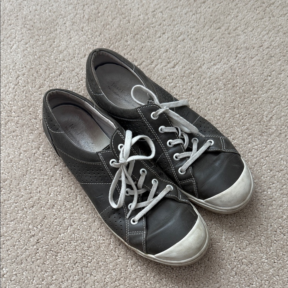 Josef Seibel sneakers